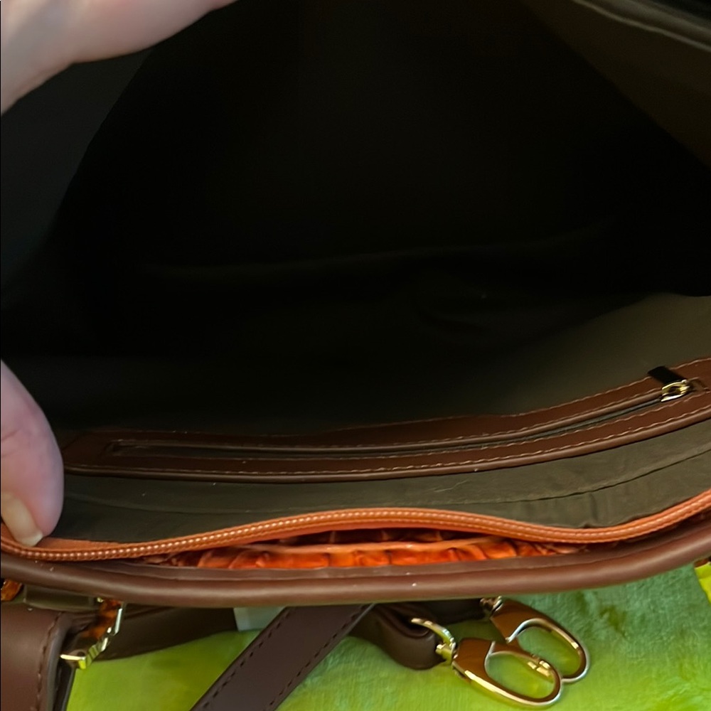 Elegant Brown and Orange CrocTextured Tote Bag - Picture 9 of 10